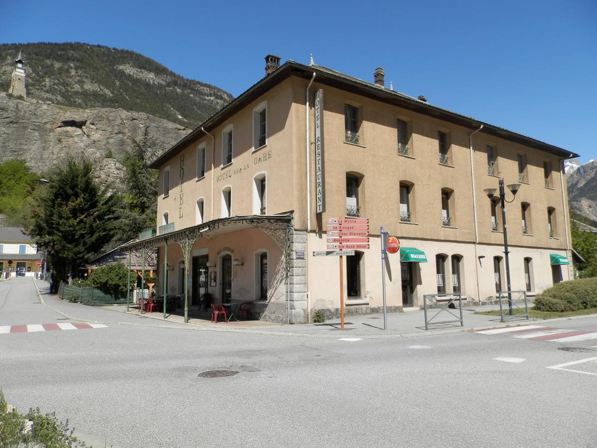 Hotel La Gare LʼArgentière-la-Bessée Exterior foto